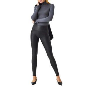 Spanx Size Large Faux Leather Leggings in Black